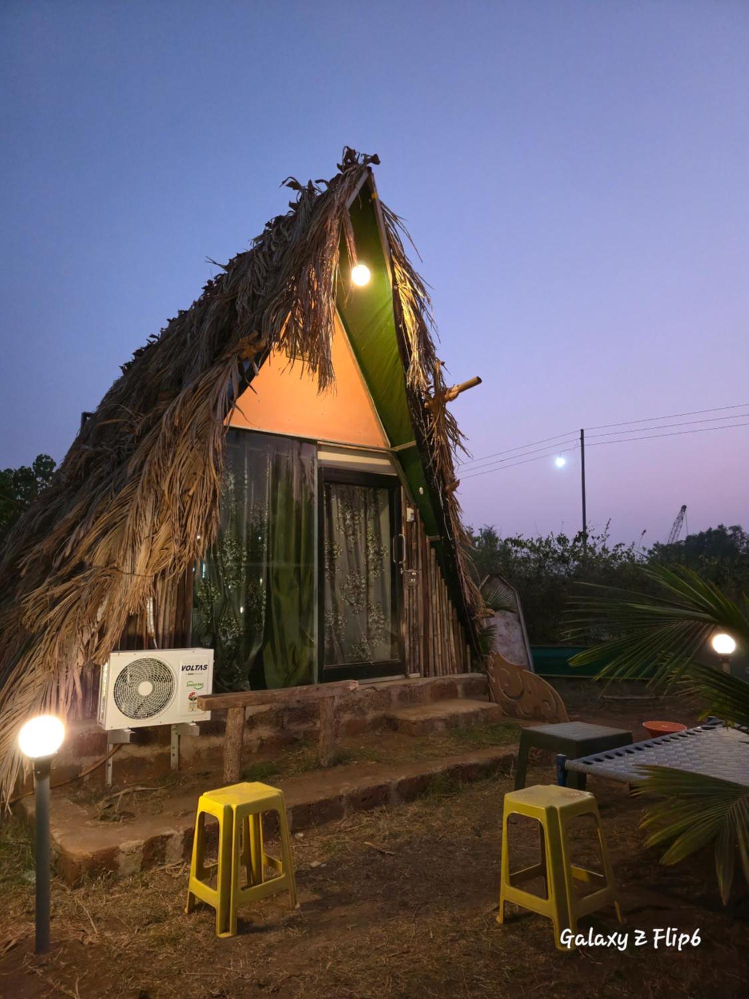 Sea Touch Beach Resort Harihareshwar 외부 사진